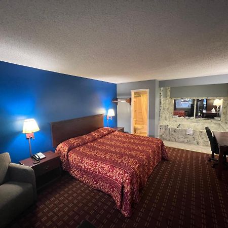 Executive Inn And Suites - Jackson Exterior photo